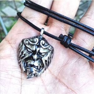 KALUNG TALI PRIA LIONTIN KERA
