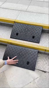 แผ่นขึ้นทางลาด พาดข้ามฟุตบาต PVC ติดตั้งง่าย ใช้ได้ทั้ง รถยนต์/จักรยาน/มอเตอร์ไซด์ หรือ รถเข็นต่างๆ มีให้เลือกหลายขนาด