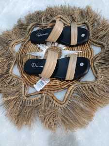 Sandal Wanita DV002 Sandal teplek wanita kekinian/Empuk/Nyaman/Murah/Elegan