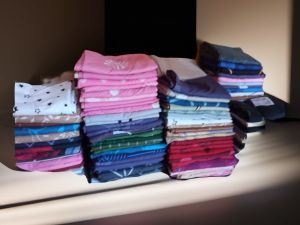 SARUNG BANTAL ISI 2 PCS