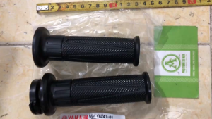 Cặp bao tay Exciter 135cc đời 2011 -2014 chính hãng Yamaha