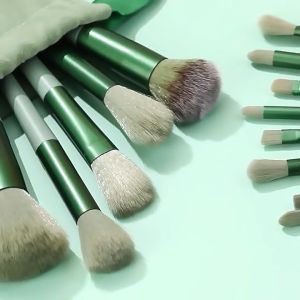 Kuas Make Up Set Brush Eyeshadow Blusher Blending Isi 13 Pcs