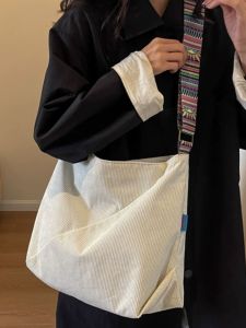 INS Cloth Shoulder Bag Mens K-style Casual Large Capacity Travel Backpack School Bag for College Students Messenger Bag Womens Bag Fashion