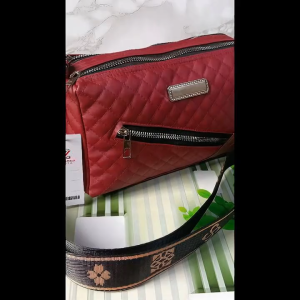 tas slempang Wanita  fashionable/tas Wanita  casual wanita Terbaru 2025