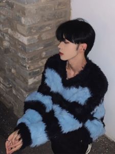 เสื้อสเวตเตอร์คอตั้งลายทางสไตล์ย้อนยุคสไตล์อเมริกันสำหรับผู้ชาย เสื้อสเวตเตอร์ถักแขนยาวทรงหลวมสบายๆ ฤดูใบไม้ร่วง/ฤดูหนาว