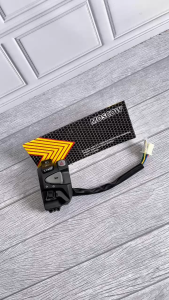 SAKLAR KIRI NMAX PNP NMAX ALL NEW OLD NMAX 155 CONNECTED 2015 - 2024 HOLDER KIRI NMAX 4in1 TOMBOL KLAKSON HI LOW HAZARD SEN  PASS BEAM PLUS KABEL SOKET PNP Saklar kiri model new plus hazard saklar BILED PIW PIW SAKLAR MOTOR AKSESORIS ORIGINAL MOSCOW
