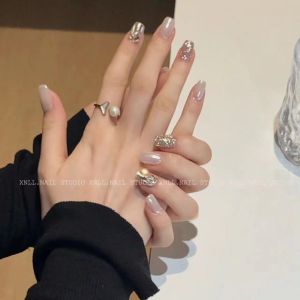 2024 New Handmade Wearable Nail Art Pearlescent Moonlight Pink with Jumping Diamond High Gloss White Advanced Nail Stickers