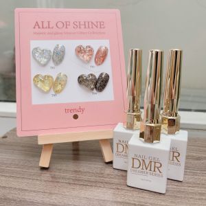 Set sơn gel kim tuyến nhũ siêu sáng 4 màu DMR chai 15ml ( tặng kèm bảng màu )