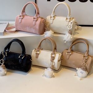 Túi xách nữ đeo chéo đẹp túi trống xách tay dáng xinh tặng kèm móc gấu xinh xắn Thanhthushop68 947