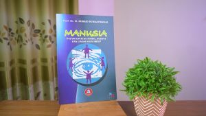 Buku Sosial: Manusia dalam Konteks Sosial Budaya & Lingkungan Hidup