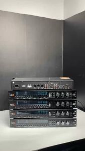 [ Siêu Phẩm 2024 ] Vang Cơ Lai Số FX80 LUXURY - Tích Hợp Lọc Xì Equalizer Tiếng Reverb Siêu Sáng Karaoke Chuyên Nghiệp Âm Thanh Cực Hay Bay Bông Kết Nối Bluetooth Cổng Quang Chế Độ Cắt Sub Tặng Kèm Dây Canon ra Hoa Sen