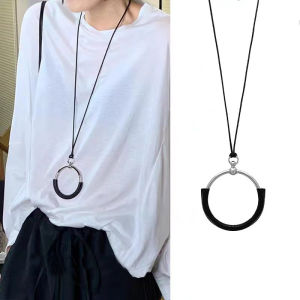 Minimalist O-Shaped Copper Plated 18K Necklace Splicing Mobius Ring Sweater Chain European Style Alloy Geometric Pattern Womens Jewelry