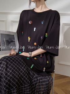 Black Fashionable Loose Short Sleeve T-shirt with Beads and 3D Decorative Design