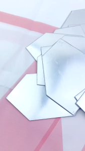 Dekorasi Dinding Cermin Hexagonal: Stiker Cermin Anti Pecah
