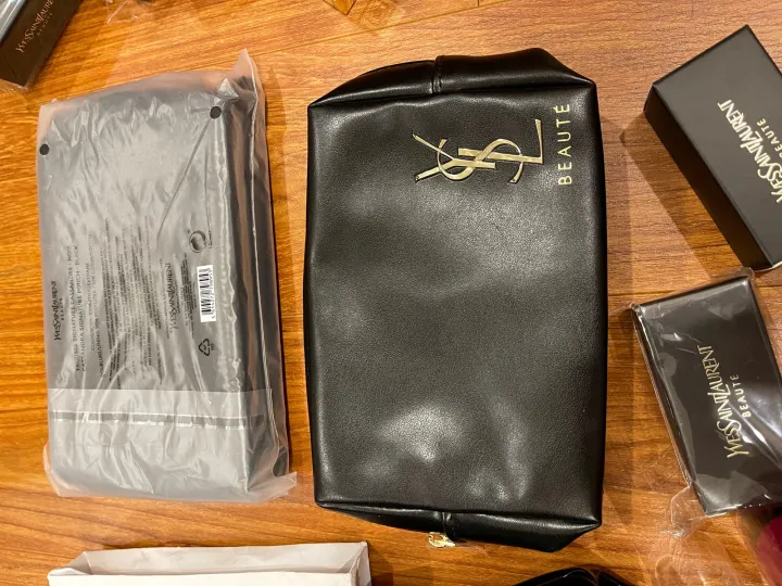 B%E1%BB%99%20trang%20%C4%91i%E1%BB%83m%20Ysl%20mini%20g%E1%BB%93m%203%20m%C3%B3n%20(v%C3%AD%20+%20son%20+%20c%E1%BB%8D%20trang%20%C4%91i%E1%BB%83m)%20-%20Image%206