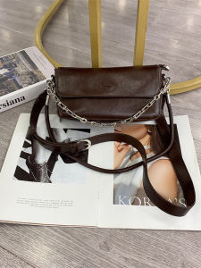 Fashionable Oil Wax Leather Handbag Chain Strap Shoulder Bag Casual Soft Leather Womens Crossbody Bag New 2025