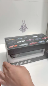 Mô Hình Xe Ôtô Kim Loại 1/24 Siêu Xe ASTON MARTIN VALKYRIE Dùng Để Trưng Bày Bàn làm Việc