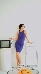 NZINGA CHINSUN: Dress Mini Bodycon Elegan