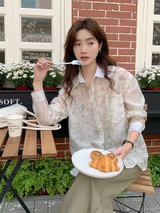 เสื้อเชิ้ตผู้หญิงแขนยาวหลวมๆ ทรงหลวมๆ ลายหมึกน้ำ ฤดูใบไม้ผลิและฤดูร้อน ดีไซน์ใหม่ เสื้อเชิ้ตกันแดดบางๆ แฟชั่น