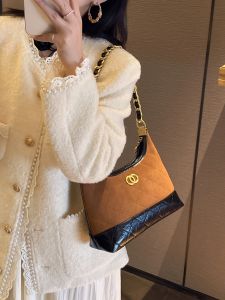MY&FSNH | Elegant Retro Versatile Quilted Chain Bag