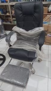 Kursi Direktur  Kursi Kantor  Kursi Kerja  Kursi Staff  Kursi Santai