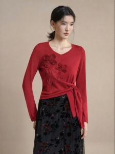 Floral Embroidered Versatile Irregular Design 2026 Early Spring New Red Sweater