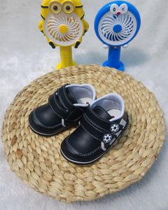 sepatu anak (motif bola) umur 1-3thn kode bt085