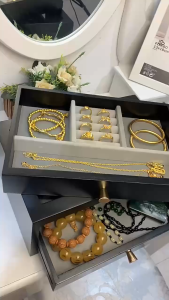 Luxury Wooden Jewelry Storage Box Lockable Portable Jewelry Display Organizer Case for Women