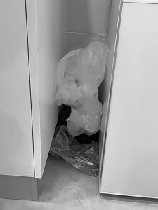Multi-functional Gap Storage Cabinet