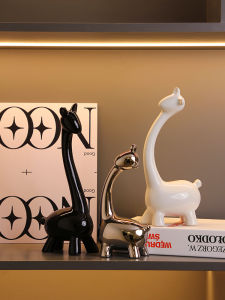 BHM Creative Deer Figurine Luxury High-End Home Living Room Entrance Wine Cabinet Desktop Soft Decorations Ceramic Handmade