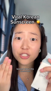 【Stock available now】SKIN1004 Madagascar Centella Hyalu-Cica Water-Fit Sun Serum 50ml (SPF 50+ PA++++)High-protection sun protection waterproof and sweat-proof