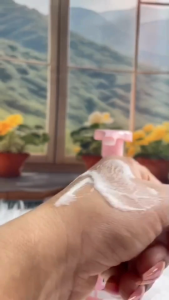 HI MOUSSE มูส โฟม ทำความสะอาดเฉพาะจุด ปกป้องผิวแม้ผิวแพ้ง่่าย มีอย.ปลอดภัย หอมสะอาด สำหรับผู้หญิง ผู้ชายใช้ได้ จุดซ่อนเร้น เนียนนุ่มชุ่มชื่น   ขนาด 200 ml