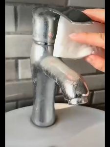 加厚日本纳米魔术海绵 - 魔力擦小白鞋茶具杯子神器 (厚手日本ナノマジックスポンジ - 魔法の消しゴム)Thickened Japanese Nano Magic Sponge - Magic Eraser for White Shoes Teapots and Cups (厚手日本ナノマジックスポンジ - 魔法の消しゴム)