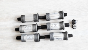 Bottom Bracket Bearing Kotak / As Tengah Sepeda Bearing Kotak