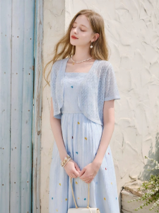 XIANGYING | Lace Hollow-out Short Knitted Jacket