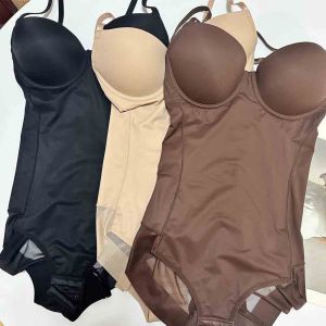 ชุดกระชับสัดส่วนผู้หญิง บอดี้สูทกระชับสัดส่วน ช่วยเก็บสัดส่วน พร้อมบราในตัว