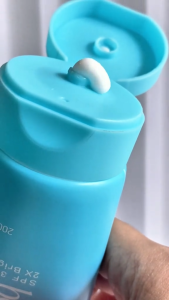 Inesia Hand Body Serum Siang Malam Extra Bright 200ml - Mencerahkan kulit kusam & melembapkan