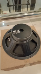 Speaker komponen rcf LF15g400 15inch mid low