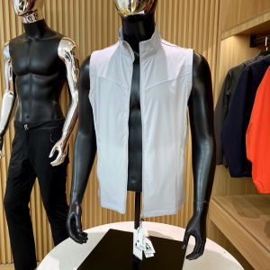 เสื้อกั๊กแขนกุดกันแดดระบายอากาศได้ดีแห้งเร็วสำหรับผู้ชายในช่วงฤดูร้อนป้องกันน้ำได้ดี เสื้อกั๊กคอตั้งระบายอากาศได้ดี