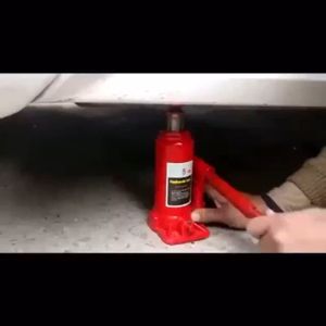 Q MALL 10 Ton Portable Heavy Duty Hydraulic Bottle Jack Automotive Car Jack Emergency Kit Set - 10 TON (Maximum Height 39 cm)