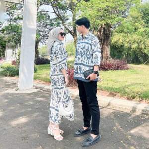 READY STOCK-set couple madam white NTT-couple preewed-tenun mewah elzio