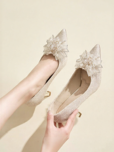 Josiny | Floral Crystal Champagne Colored Two-way Wedding Shoes