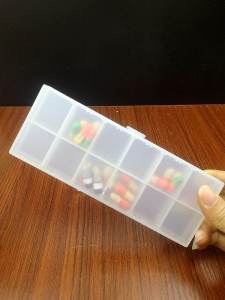 Thickened Portable Medicine Storage Box 12 Grids Frosted Surface Health And Environmentally Friendly Material PP Organizer Box