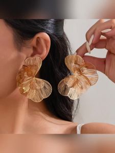 Ingemark Creative Chic Petal Flower Stud Earrings for Women Trendy Wed Bridal Gold Color Piercing Earring Daily Jewelry Gifts