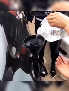 Engine Refueling Funnel with Filter for Car Motorcycle Truck Oil Gasoline diesel Filling Strainer Extension Pipe Hose Funnels Tool