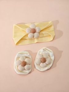 1 Set 1 Hairband and 1 Pair of Socks with Flower-Decorated Stretchy Nylon Hairband and Socks Are Suitable for Newborn Baby Girls