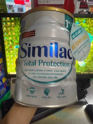 Sữa Similac Total Protection 1+ 850g. Phù hợp cho trẻ sinh mổ trẻ có nguy cơ miễn dịch kém. Date luôn mới. Cam kết hàng chính hãng!