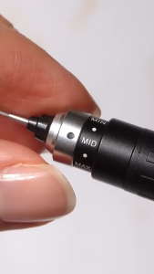 Uni Kuru Toga Dive Mechanical Pencil High Performance Model Automatic Lead Rotation and Adjustable Auto-Advance Mechanism 0.5 mm M-5000