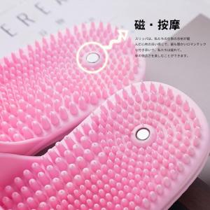 รองเท้าแตะนวดพื้นเท้าแบบลำลองสำหรับใส่ในบ้านและห้องน้ำ รองเท้าแตะชายหาดแบบสวมสบายสำหรับฤดูร้อน รองเท้าแตะแบบมีที่คาดข้าง รองเท้าแตะแบบลำลองสำหรับทั้งชายและหญิง