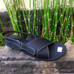 Sandal Tali Wanita Slop Silang Flat Nonslip Terbaru